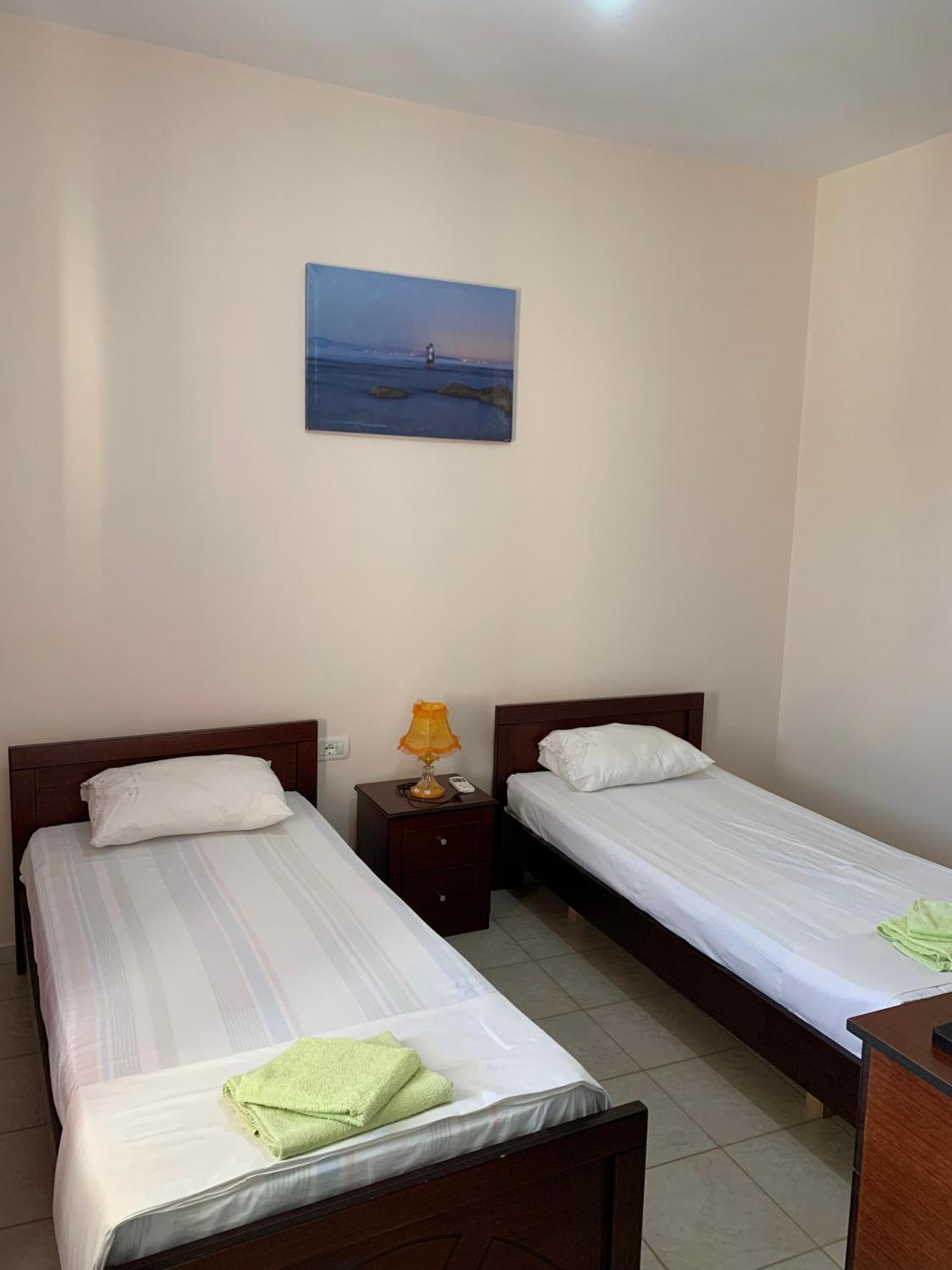 Ylli Cunaj Apartments ซารานเดอ ภายนอก รูปภาพ